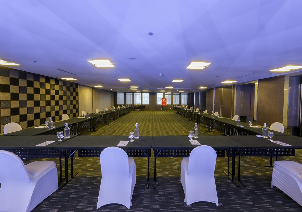 Swiss-Belhotel Mangga Besar Τζακάρτα Εξωτερικό φωτογραφία