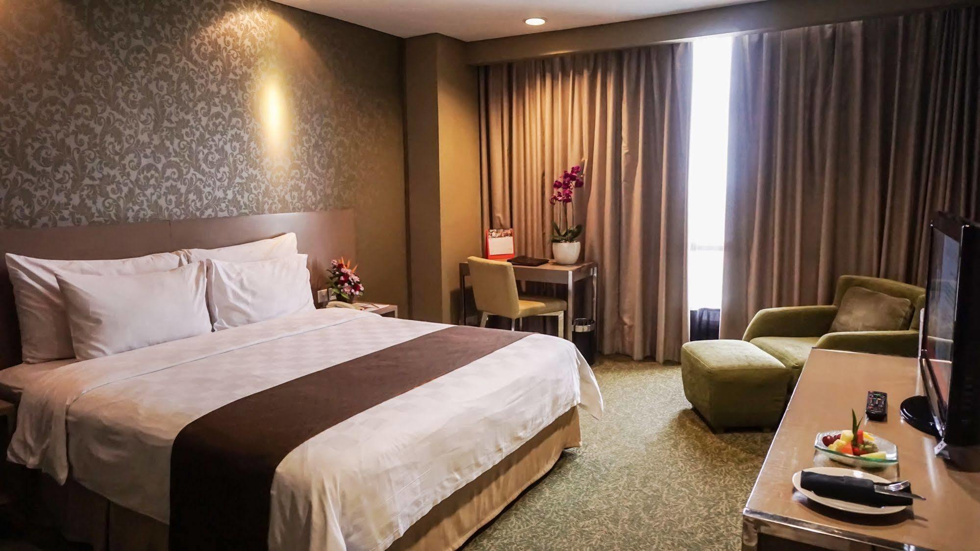 Swiss-Belhotel Mangga Besar Τζακάρτα Εξωτερικό φωτογραφία
